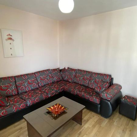 Ami Apartments Sarandë Eksteriør billede