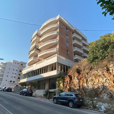 Ami Apartments Sarandë Eksteriør billede